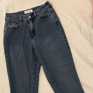 PacSun Mom Jeans Size 24